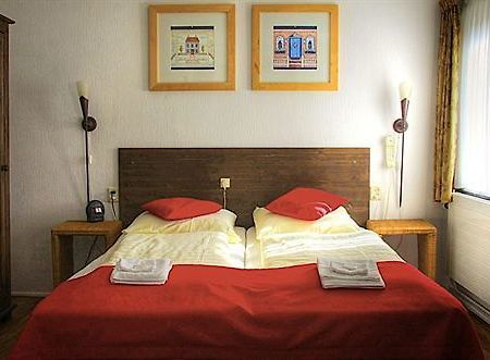 Hotel Heijenrath Kültér fotó